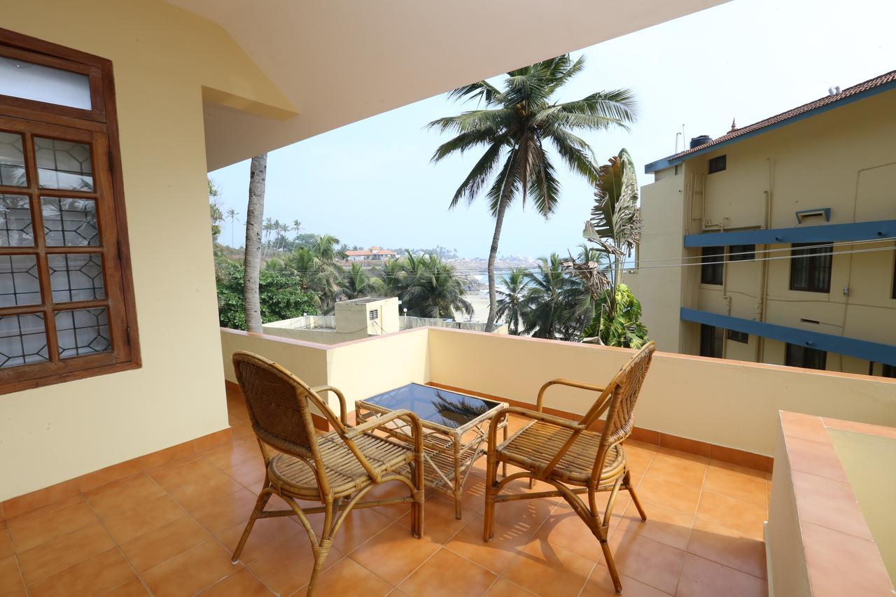 Abad Serviced Villas Kovalam Exteriör bild