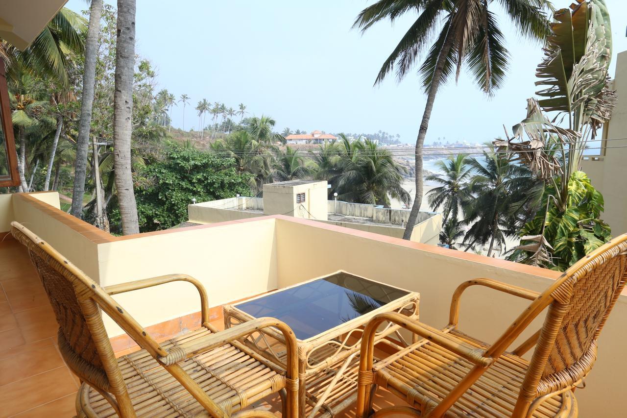 Abad Serviced Villas Kovalam Exteriör bild